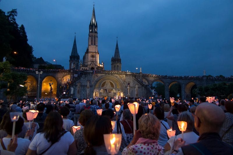 lourdes torchlight procession