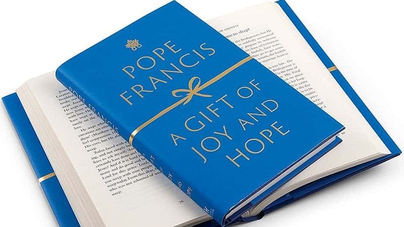 pope francis book gift of joy and hope