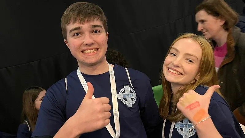youth volunteers